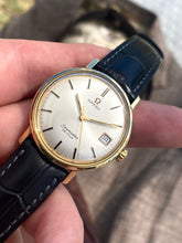 Load image into Gallery viewer, 1969 Omega Seamaster Deville with original box and quick-set *SERVICED*