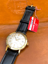 Load image into Gallery viewer, 1960&#39;s Near NOS Eterna-Matic with original tags and buckle