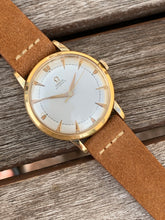 Load image into Gallery viewer, 1951 Omega &quot;Bumper&quot; 2446. A true stunner!