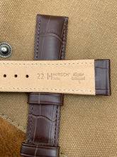 Load image into Gallery viewer, 22mm/20mm HIRSCH &quot;Duke&quot; Alligator Embossed