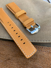Load image into Gallery viewer, 22mm/20mm HIRSCH &quot;Mariner&quot; leather