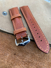Load image into Gallery viewer, 22mm/20mm HIRSCH &quot;Lucca&quot; Tuscan Calfskin Leather