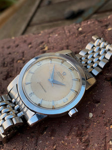 1952 Omega Seamaster "bumper" with honeycomb dial and BoR-bracelet
