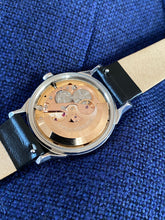 Load image into Gallery viewer, 1966 Omega Constellation ”Pie-Pan” 168.005. *SERVICED*