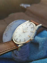 Load image into Gallery viewer, 1962 Omega Constellation ”Pie-Pan” doglegs case *SERVICED*