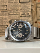 Load image into Gallery viewer, 1972 Bulova Deep Sea &quot;666 feet&quot;